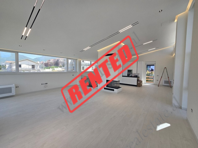 Modern villa for rent, located in one of the most sought-after residences in the Lunder area,in Long